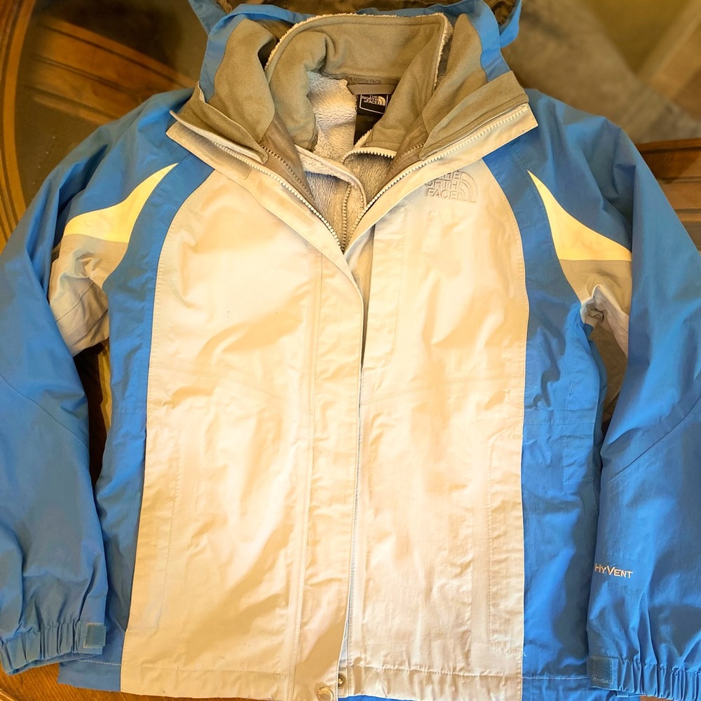 The north face 2 in 1 hyvent jacket
